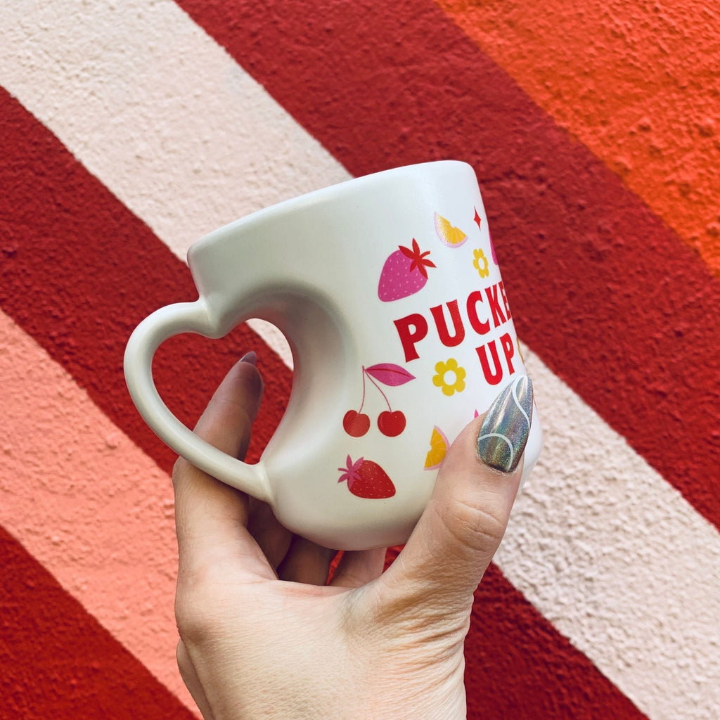 Romance Pucker Up Heart Shaped Handle Mug | Stoneware Tea Coffee Cup | 12oz